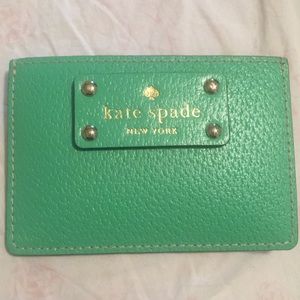 NWT Kate Spade card case in Budgreen